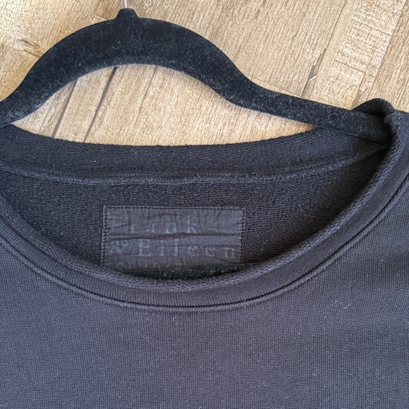 Frank & Eileen Black Long-Sleeve Capelet - Picture 8 of 9